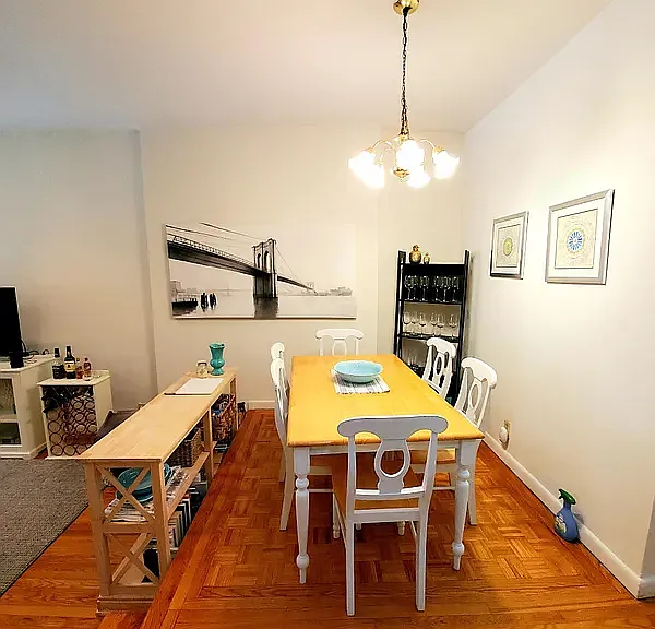 27 W 71st St #2B — Photo 3