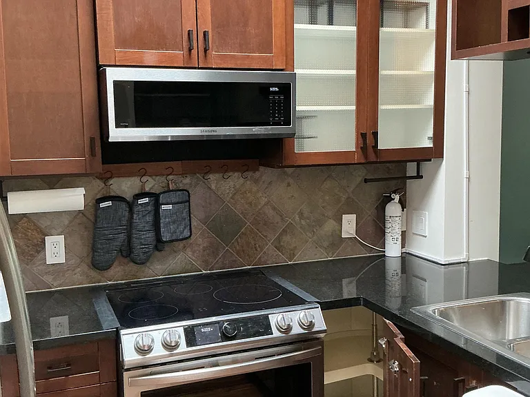 8988 Hudson St #508 — Photo 3