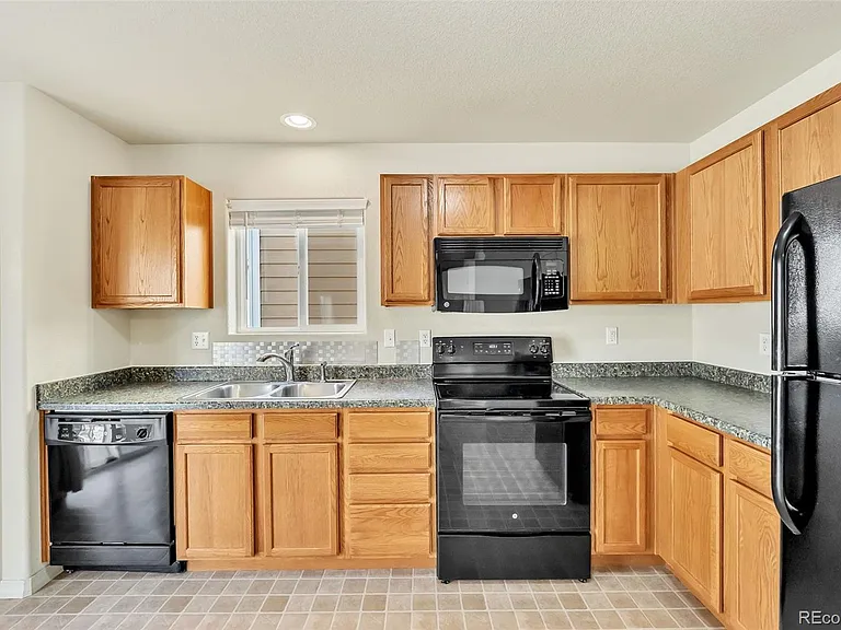 2274 Shady Aspen Dr — Photo 7