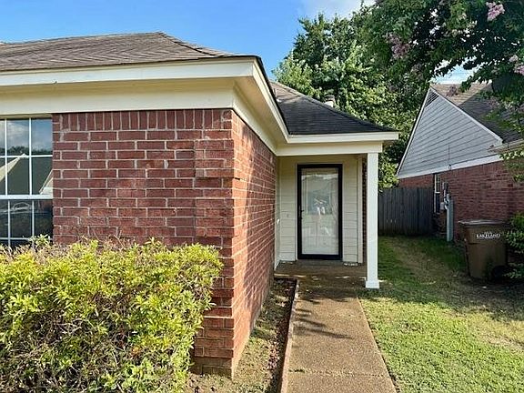 2nd image of 9595 Chi Chi Ln