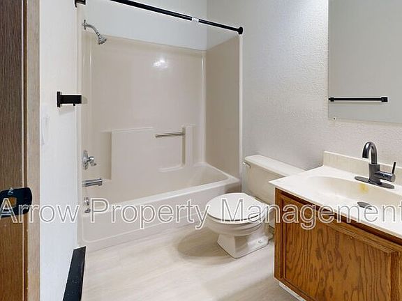 5th image of 205 E Arbor Ave #212G
