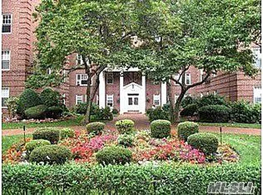 Sold by Benjamin Realty Since 1980 | media 33