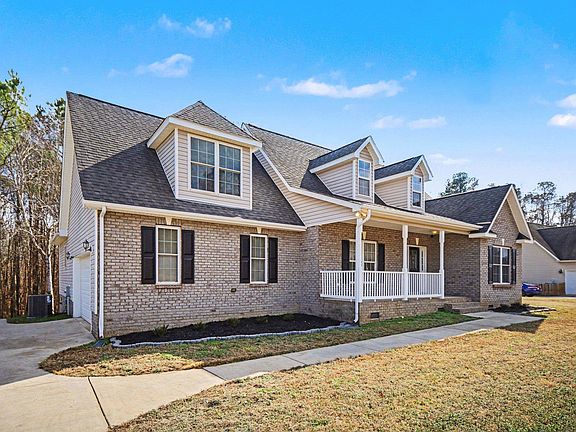 3rd image of 2766 Baird Rd