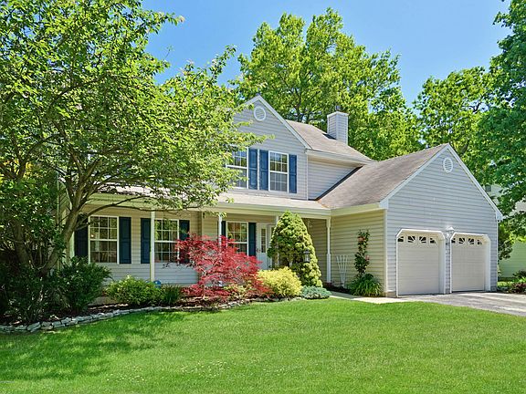 5th image of 2027 Longewood Ln