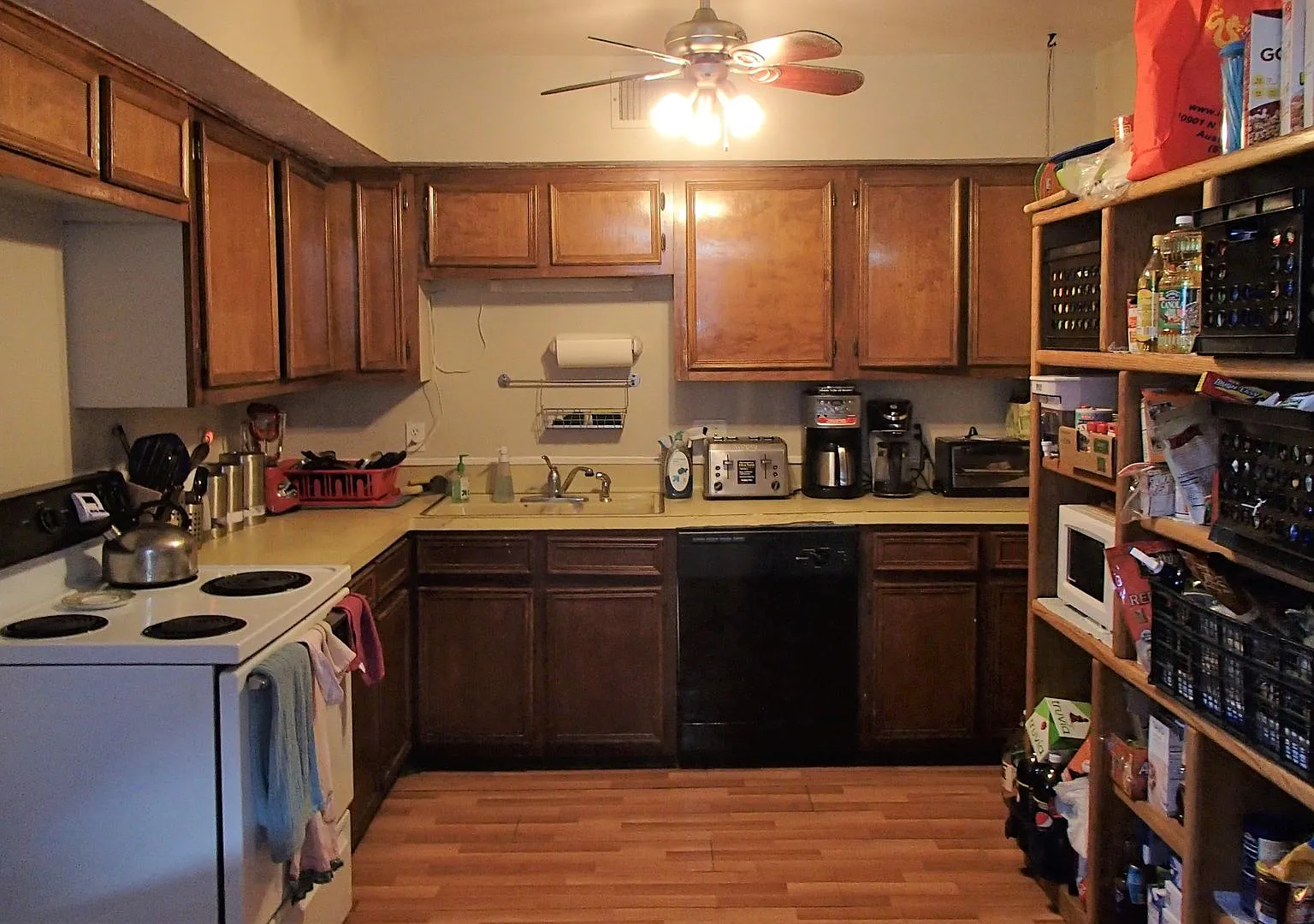 4511 Ave B (LO) — Photo 2