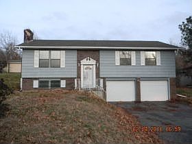 1st image of 3015 N 91st St