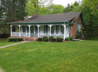 137 Hilltop Dr, Carthage, TN 37030