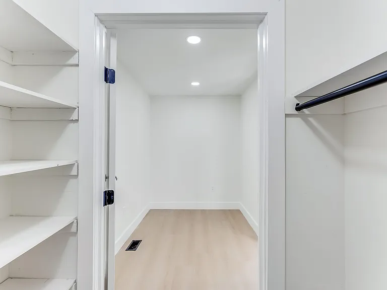 Indian Oaks Townhomes — Photo 22