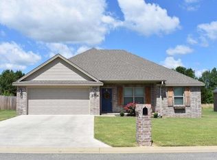 2726 Ridgewood Rd, Searcy, AR 72143