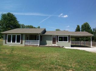 1395 E State Road 64, Winslow, IN 47598