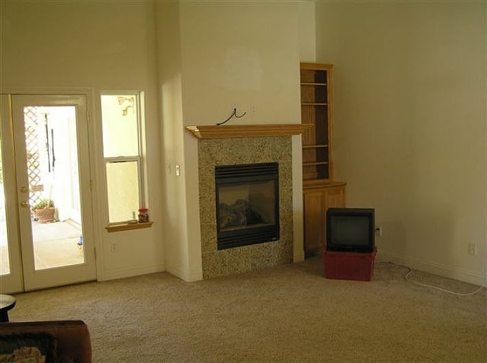 2nd image of 22908 Watson Pl