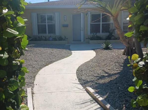 1414 N J St, Lake Worth, FL 33460