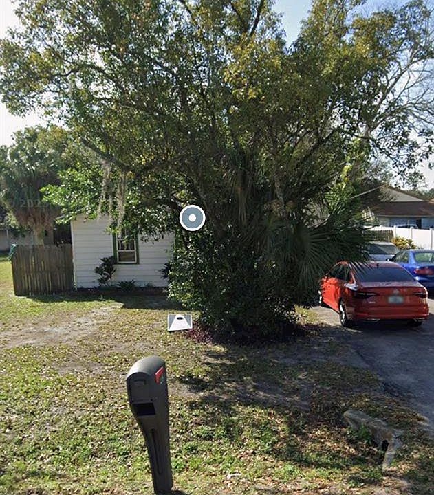 1st image of 402 W CARVER STREET