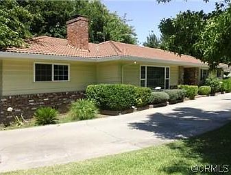 2nd image of 1075 W North Bear Creek Dr