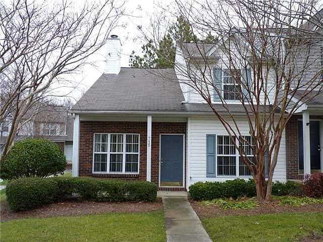 1st image of 715 Mountainwater Dr