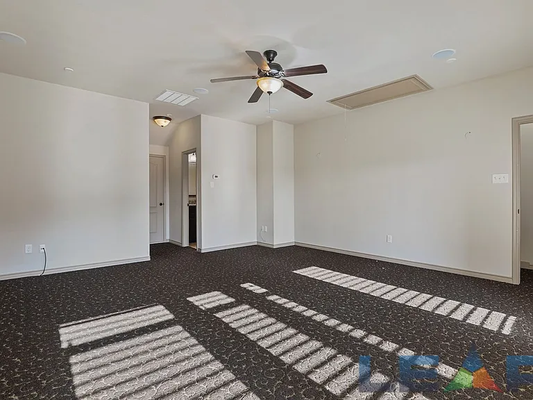 7931 Belinda Ln — Photo 25