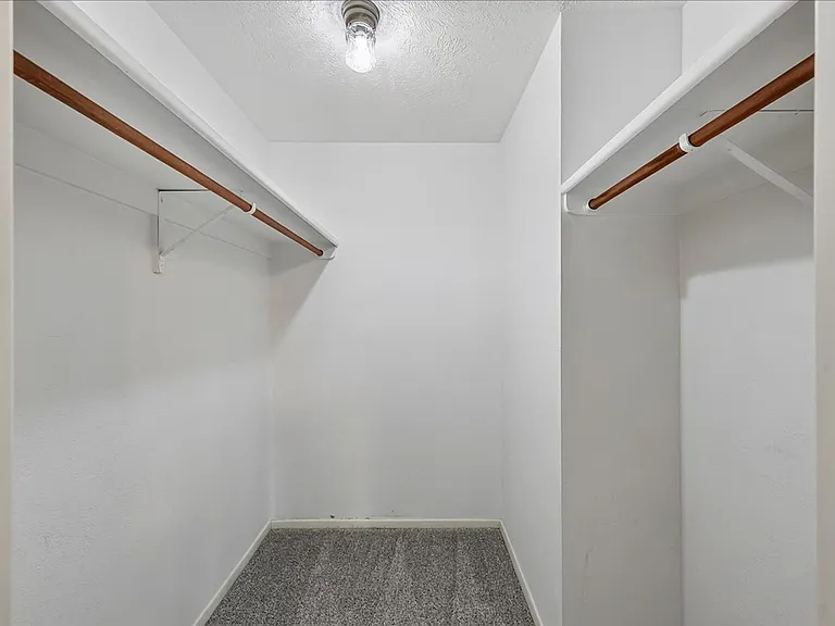 3117 S Waterbury Ln — Photo 14