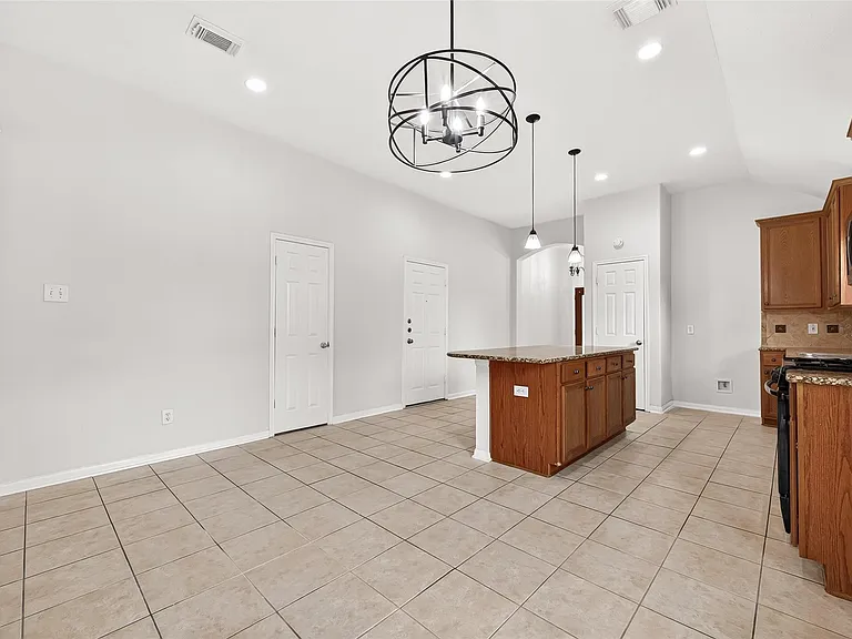 6030 Wildbriar Ln — Photo 27