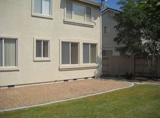 10145 Hampton Park Dr, Reno, NV 89521