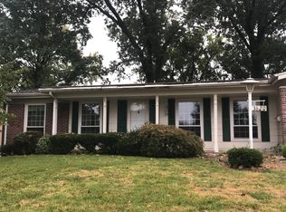 3620 Brookstone Dr, Florissant, MO 63033