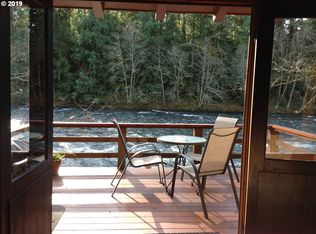 50004 McKenzie Hwy #3, Vida, OR 97488