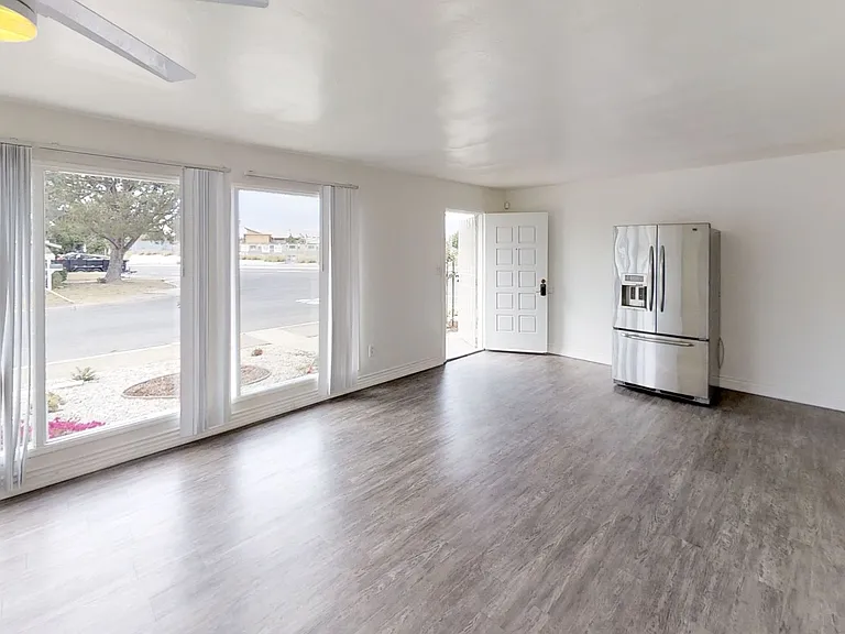 5102 Ewing St — Photo 6