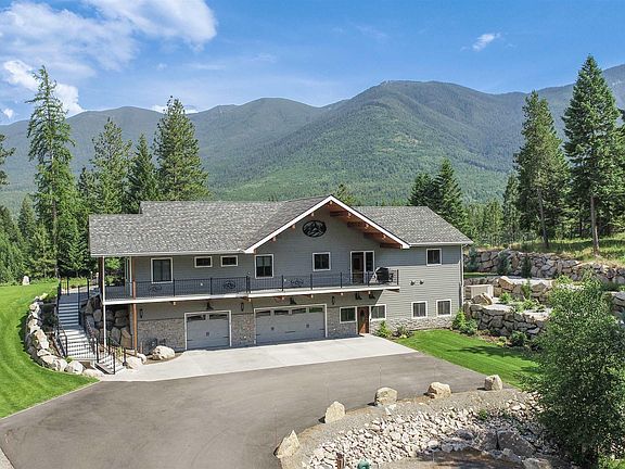 2nd image of 893 Pinnacle Cir
