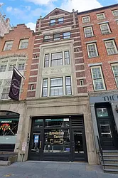 53 Stone Street in Financial District