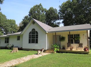 2823 Peach Orchard Rd, Anderson, MO 64831