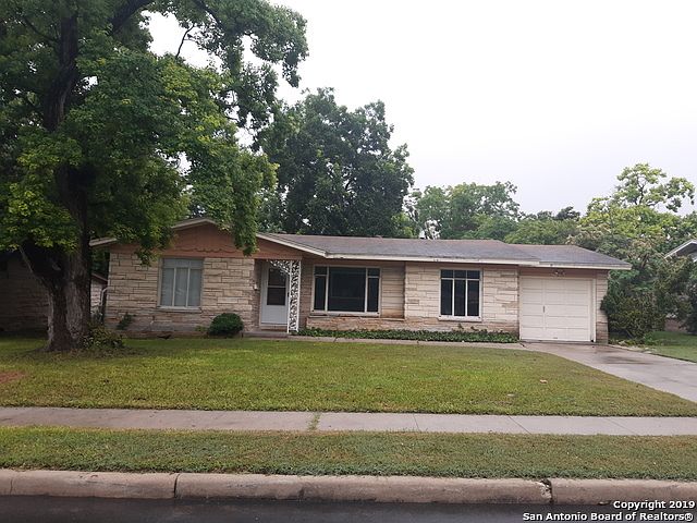 2nd image of 510 Cherry Ridge Dr