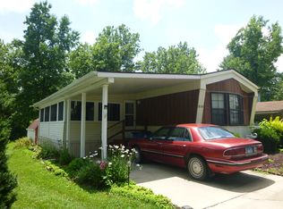 252 Arapaho Dr, Belleville, IL
