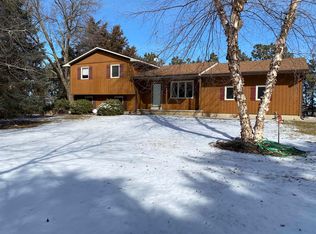 350 W Prairie Lake Rd, Hastings, NE 68901