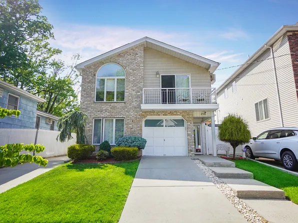 259 Detroit Avenue image 1 of 35