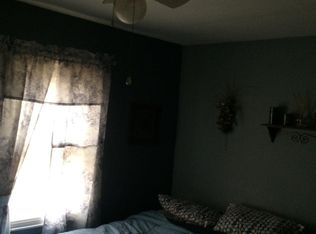 9 Laurel St, Winsted, CT 06098