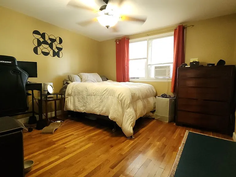 7 Westglow St #7 — Photo 4