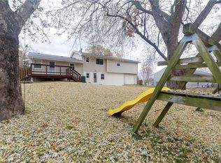 932 31st St, West Des Moines, IA 50265