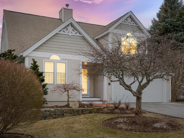 1 Hampton Meadows, Hampton, NH 03842