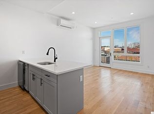 61 Schaefer St, Brooklyn, NY 11207