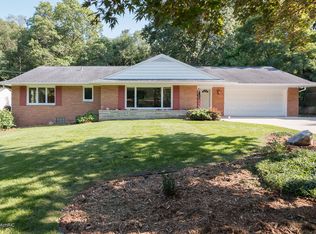 1107 Hol Hi Dr, Kalamazoo, MI 49008