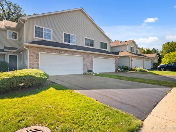 526 Mallard Ln #C, Sugar Grove, IL 60554