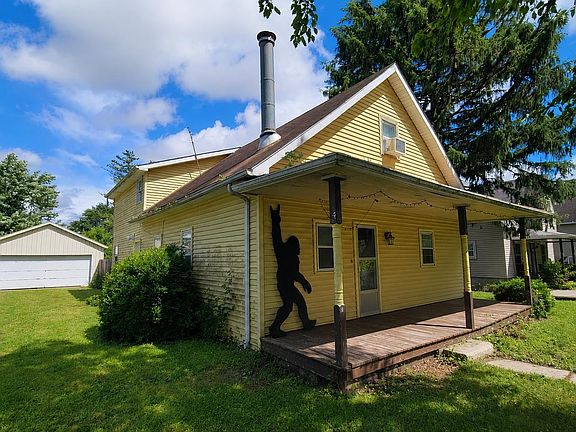 2nd image of 5841 N Sugar St