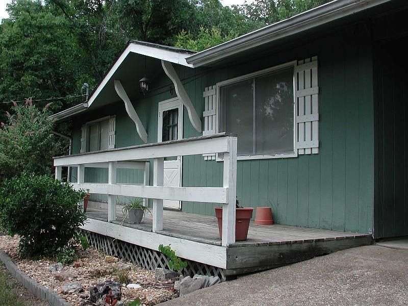 2nd image of 70 Cochise Rd