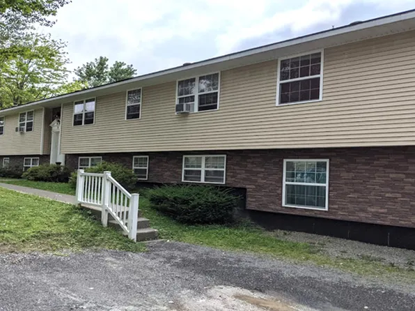 9 Village Cir APT 1, Ithaca, NY 14850