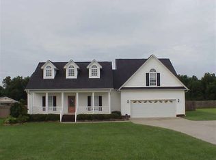 1040 Corie Crest Dr, Boiling Springs, SC 29316