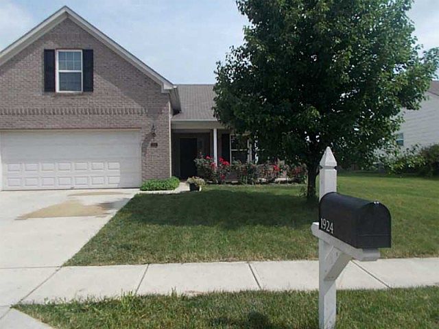 1st image of 1924 Abbey Ln