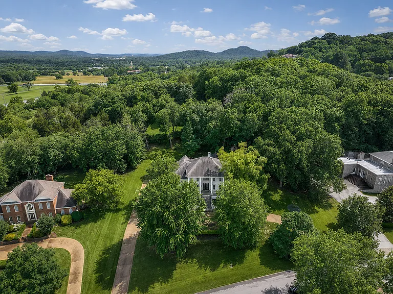 5095 Heathrow Blvd — Photo 3