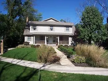 15W306 Lexington St photo 1