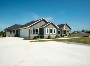 12218 Rutherford Rd, Gentry, AR 72734