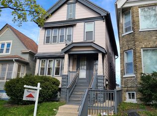 1908 S 11th St, Milwaukee, WI 53204