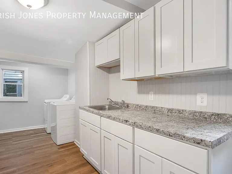 350 Herkimer St — Photo 8